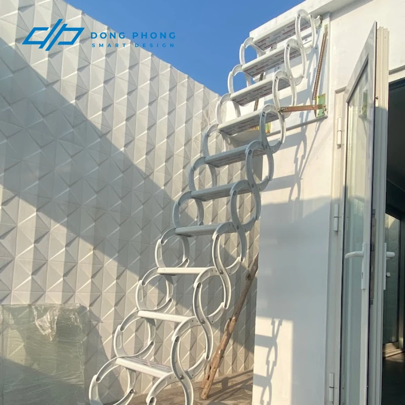 giá thang xếp gọn