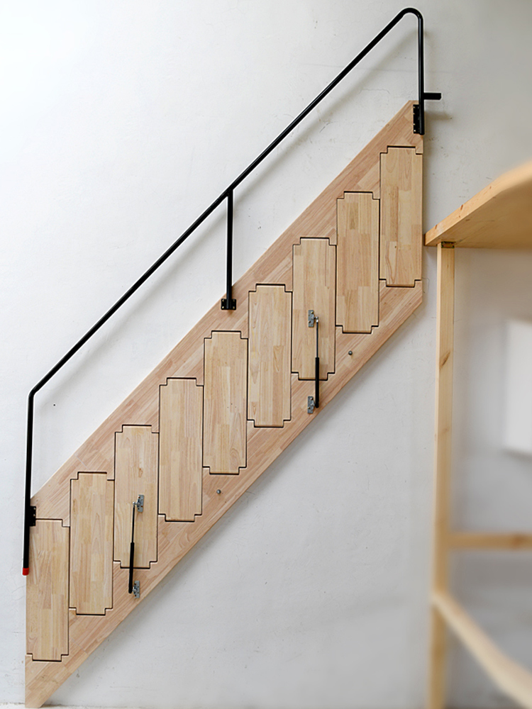 cầu thang gác xép